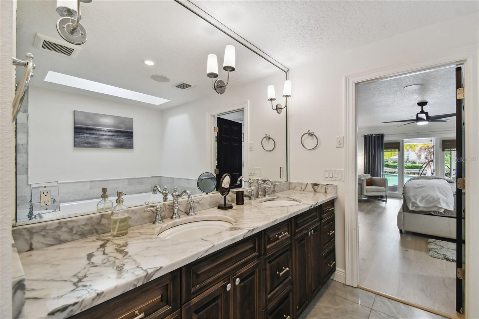 Image 65 of 99 For 7109 Pelican Island Drive