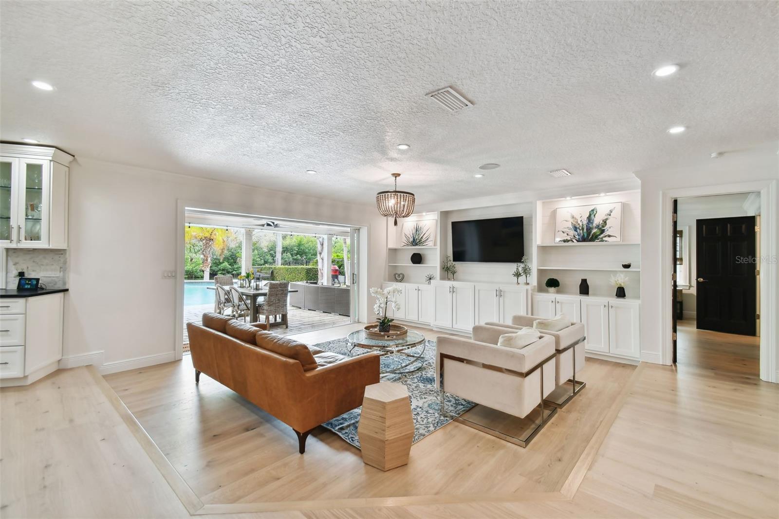 Image 69 of 99 For 7109 Pelican Island Drive