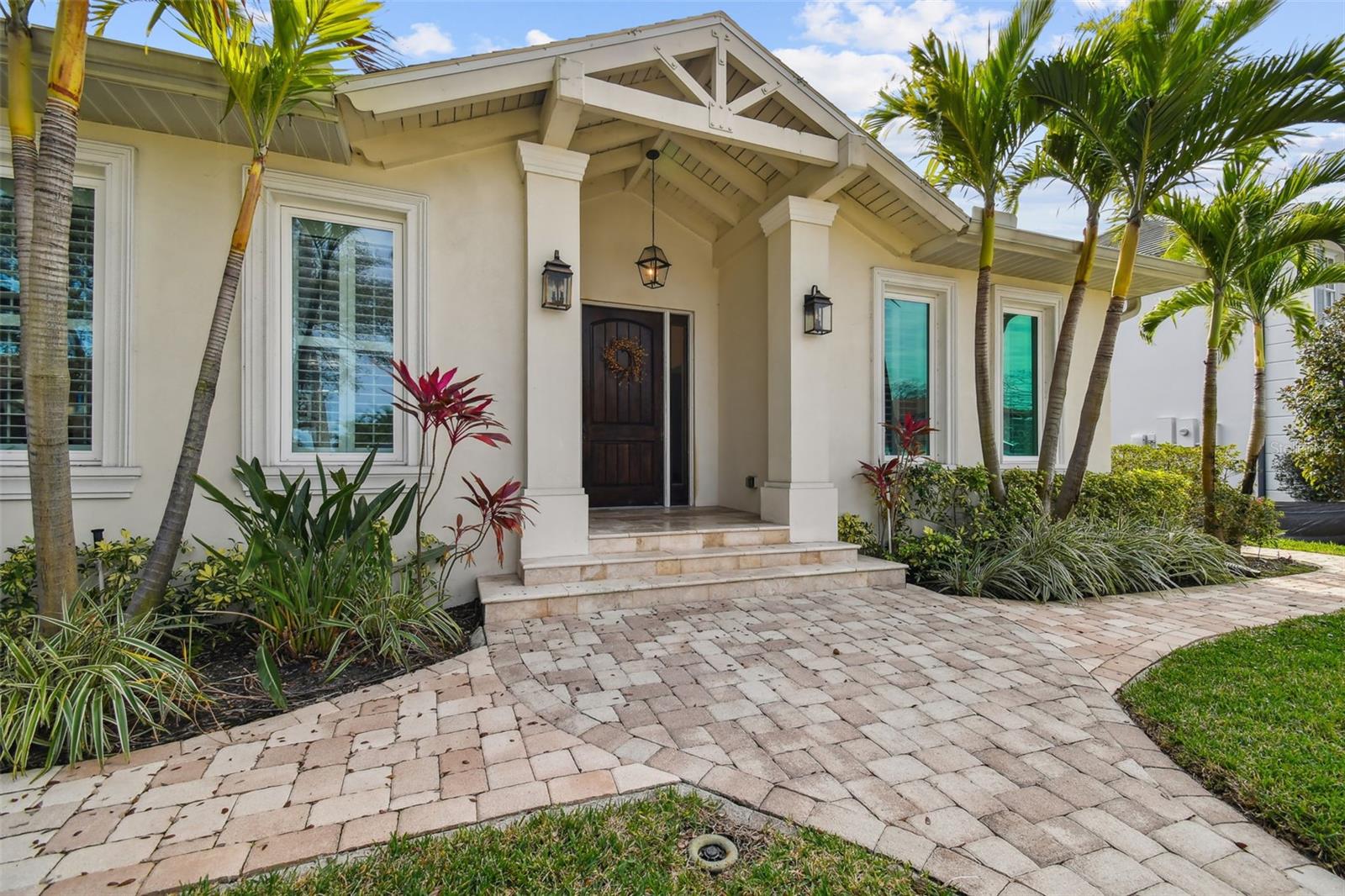 Image 7 of 99 For 7109 Pelican Island Drive