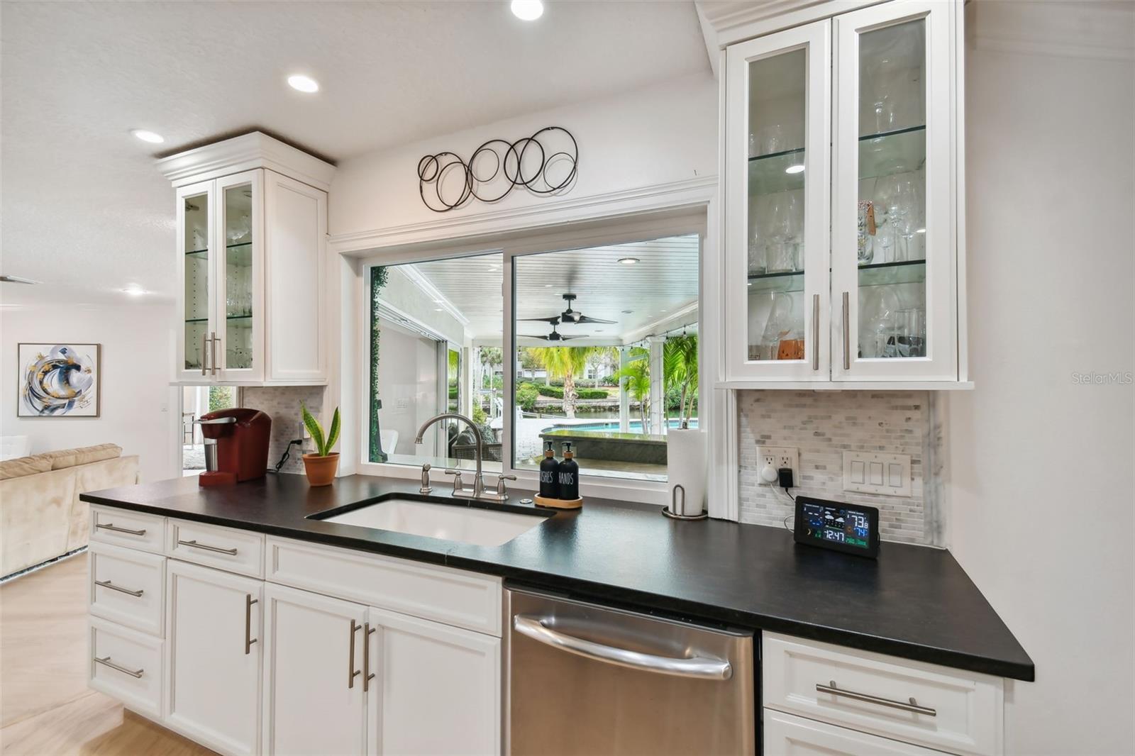 Image 76 of 99 For 7109 Pelican Island Drive