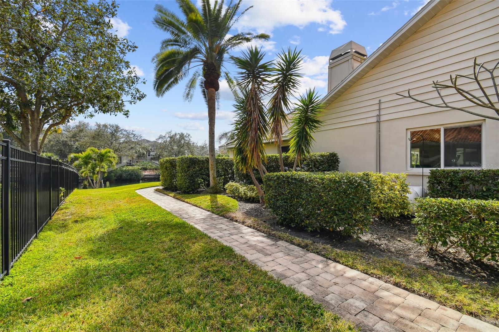 Image 9 of 99 For 7109 Pelican Island Drive