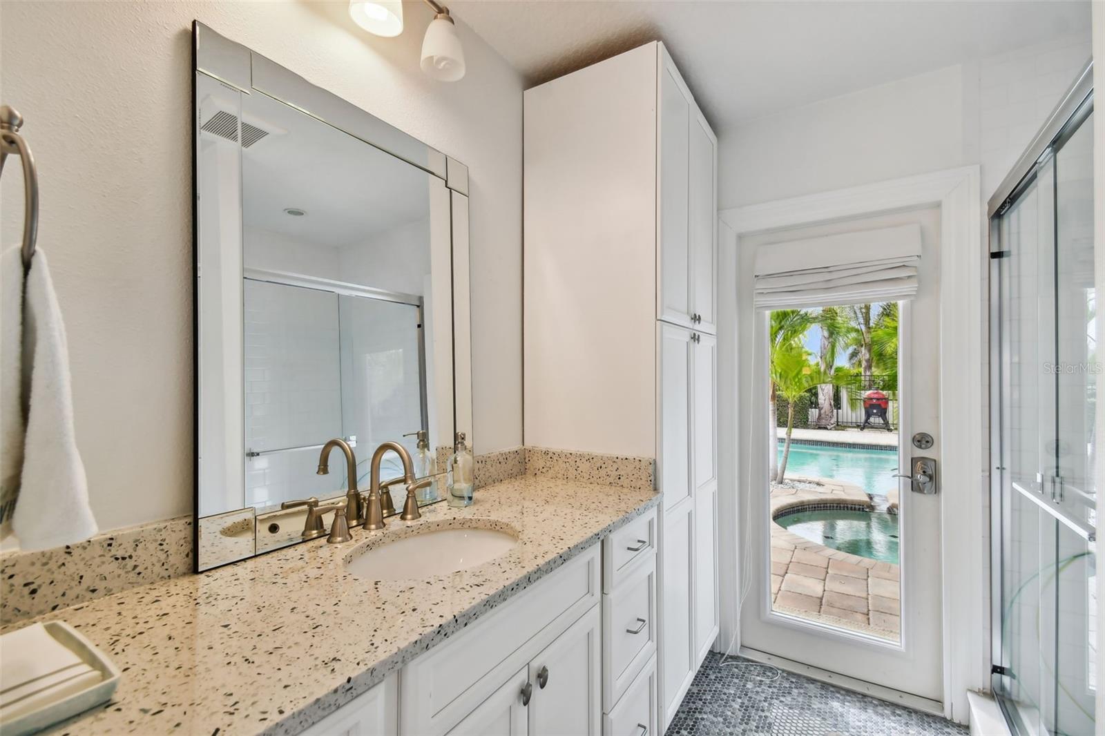 Image 96 of 99 For 7109 Pelican Island Drive