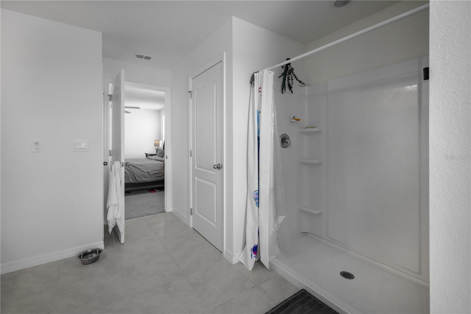 Image 21 of 44 For 5189 Greenheart Avenue