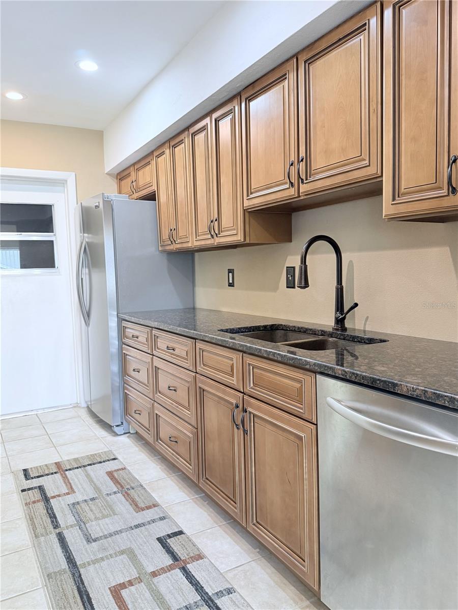 Image 9 of 19 For 11764 Raintree Drive 0