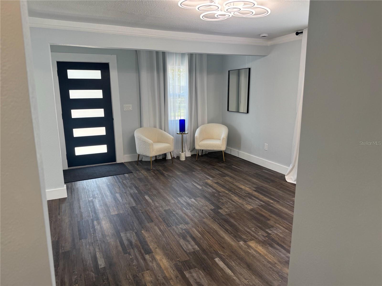 Image 4 of 20 For 3008 38th Avenue