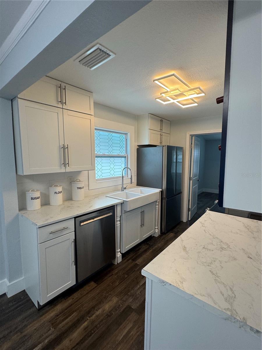 Image 9 of 20 For 3008 38th Avenue