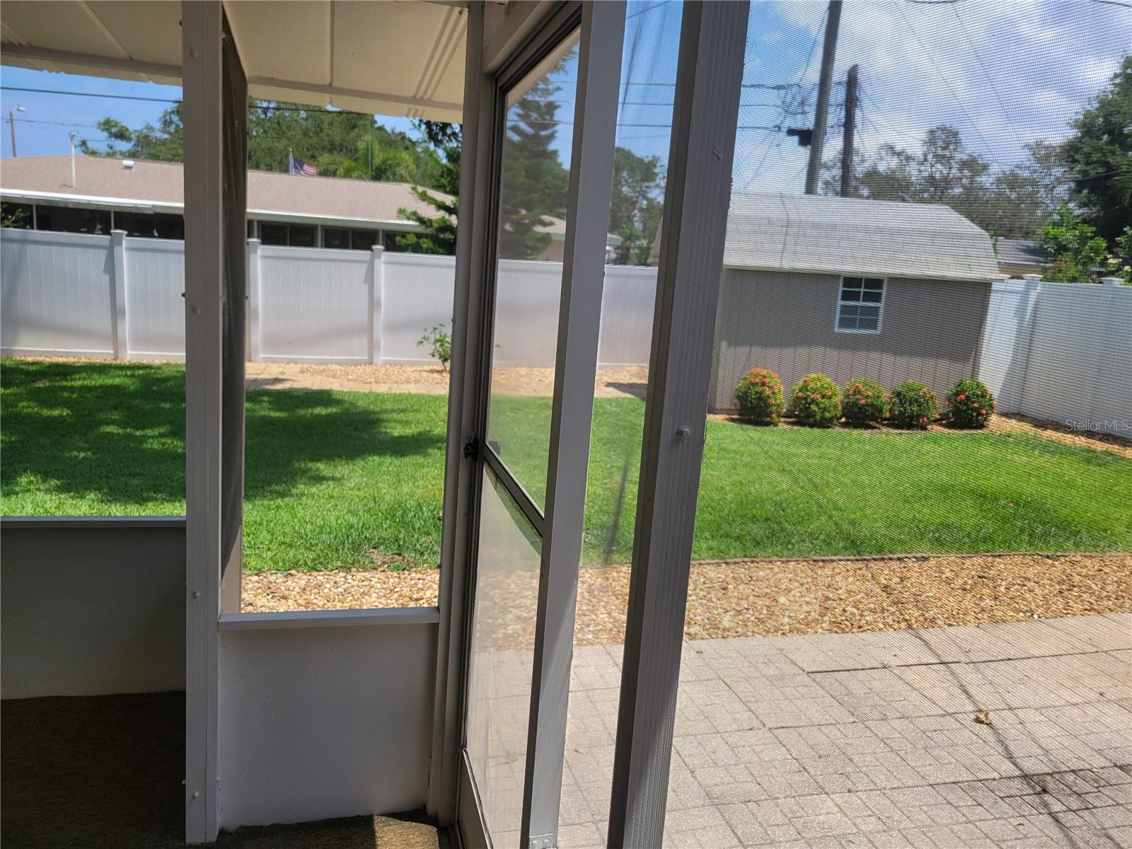 Image 29 of 44 For 13725 Bermuda Drive