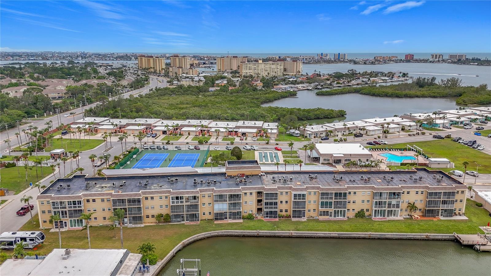 Image 34 of 39 For 1 Boca Ciega Point Boulevard 215