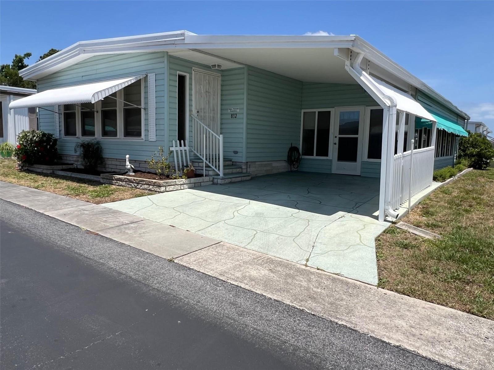 Image 2 of 37 For 832 Cane Palm Street