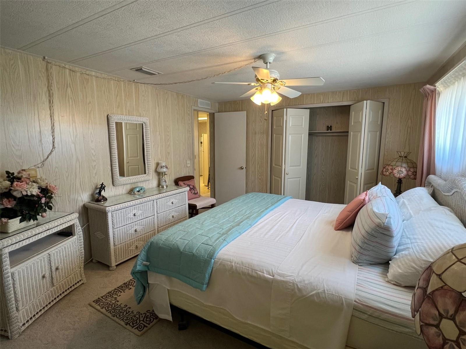 Image 21 of 37 For 832 Cane Palm Street
