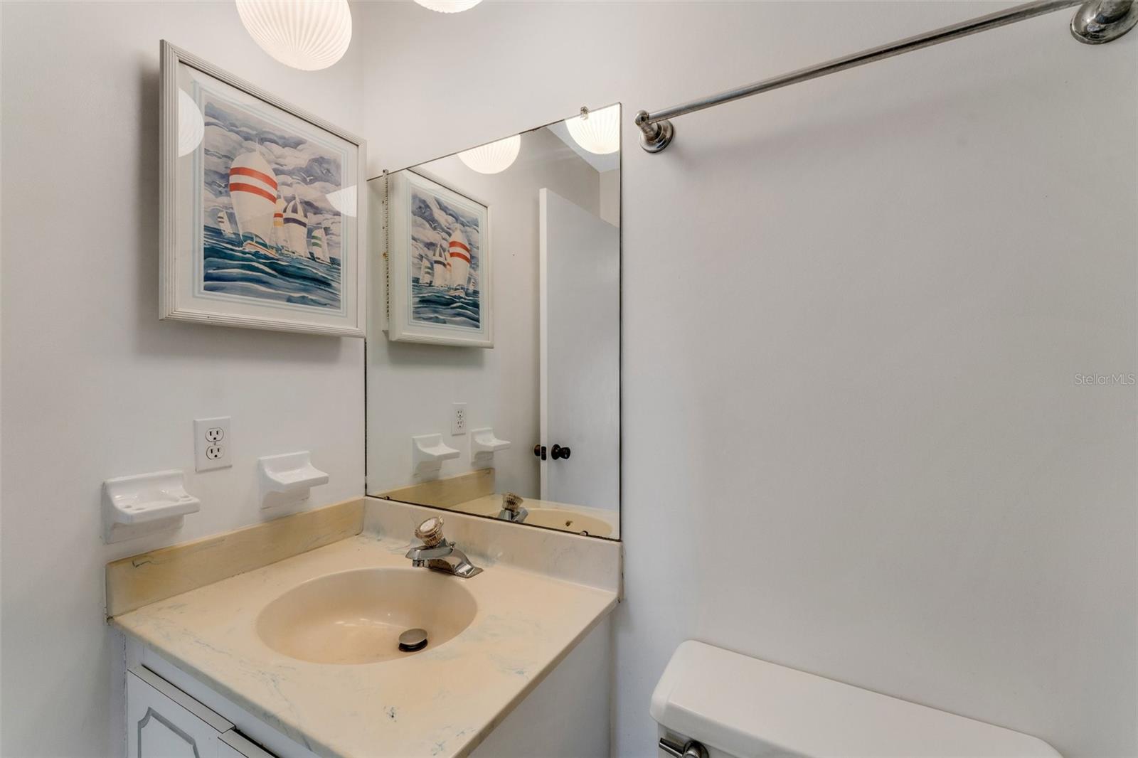 Image 20 of 43 For 224 Aspen Circle 224