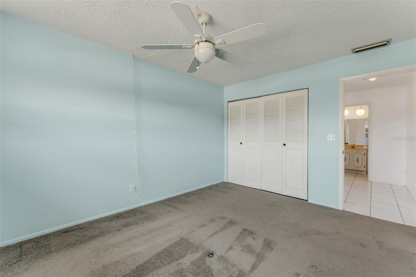 Image 24 of 43 For 224 Aspen Circle 224