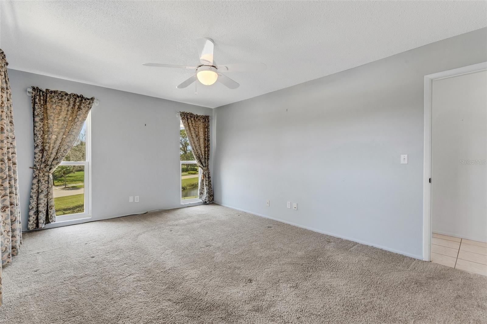Image 26 of 43 For 224 Aspen Circle 224