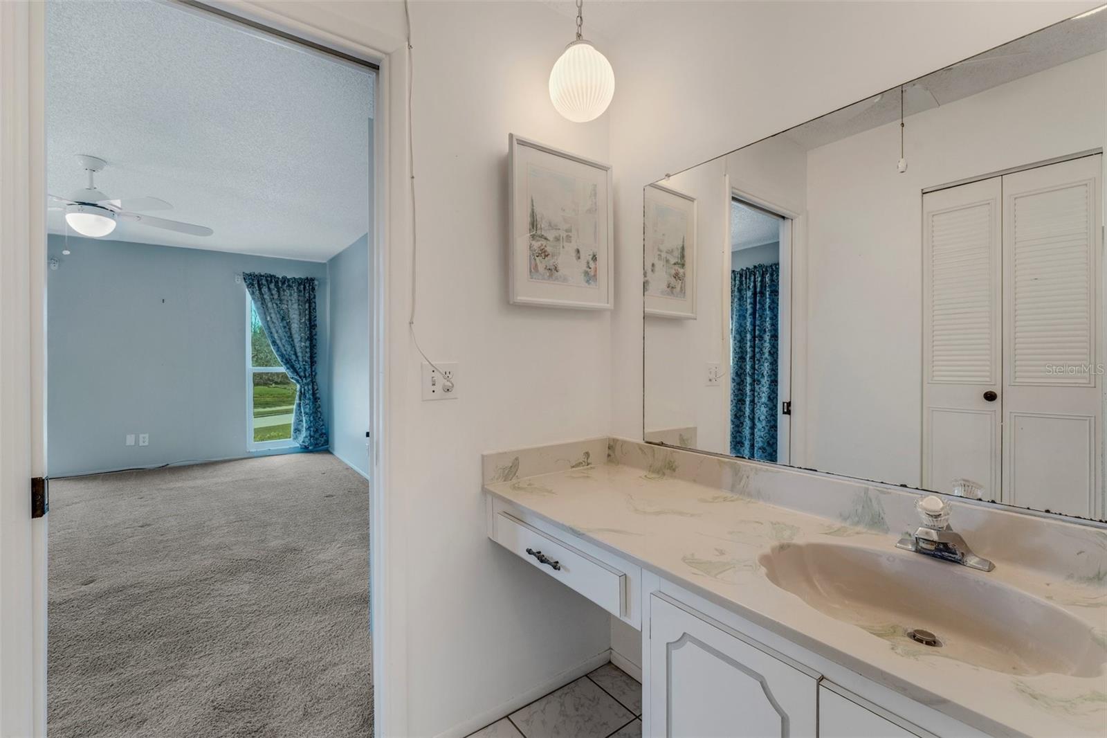 Image 29 of 43 For 224 Aspen Circle 224