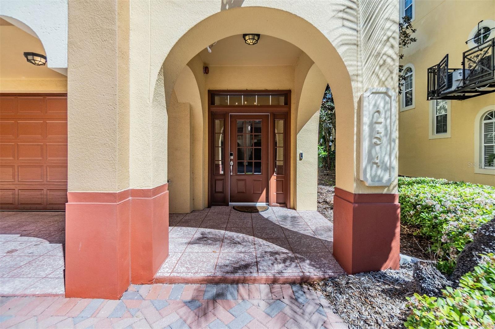 Image 4 of 45 For 254 Seagate Court