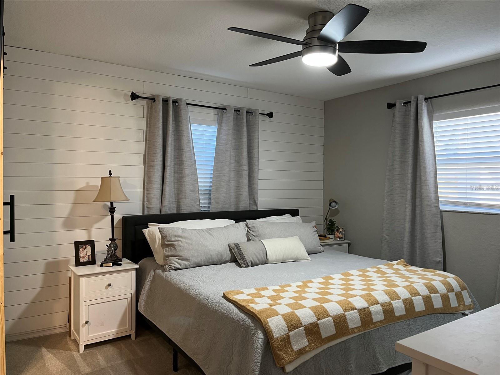 Listing photo id 20 for 2745 4th Avenue S