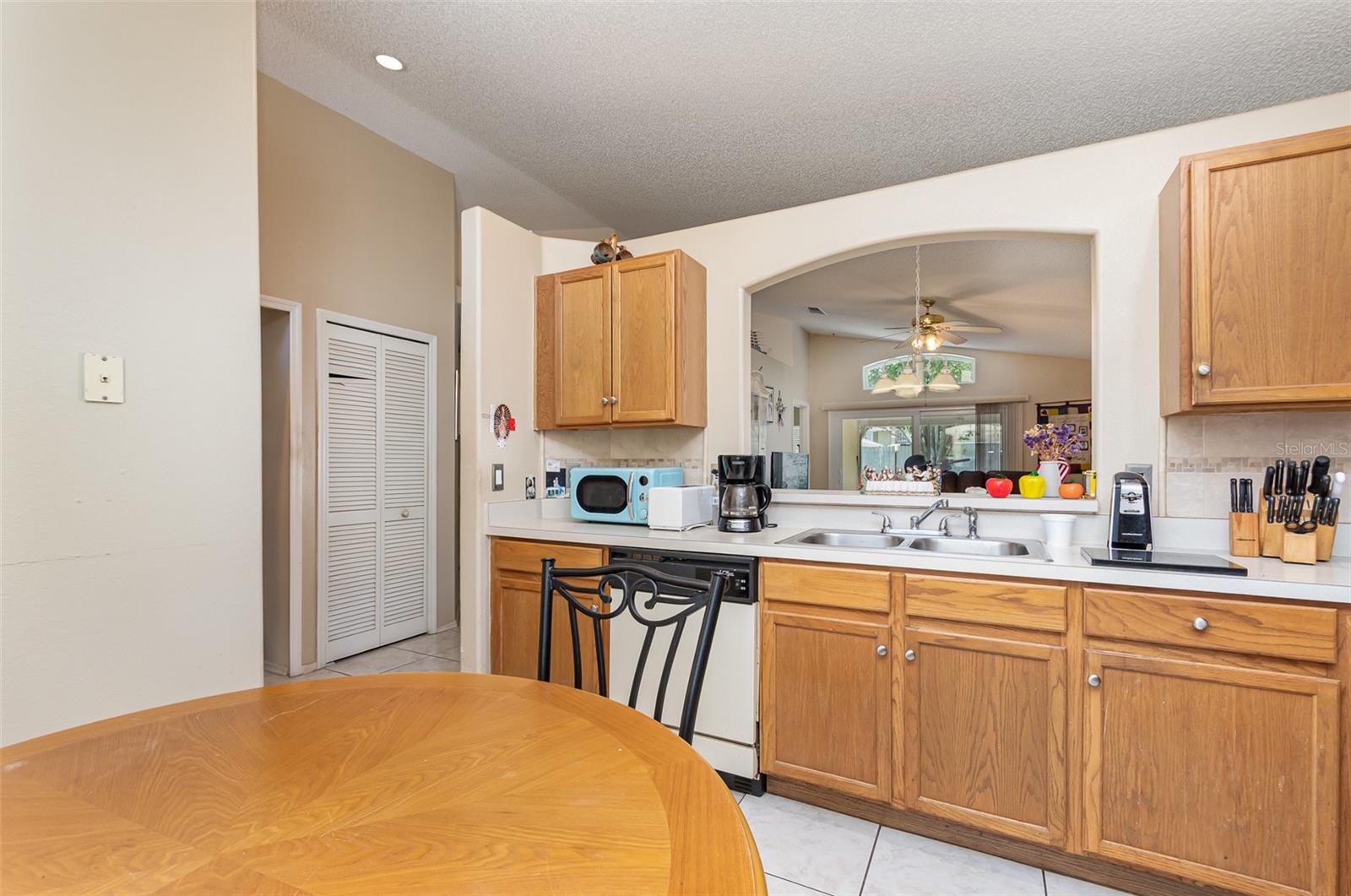 Image 14 of 31 For 1309 Timberbend Circle