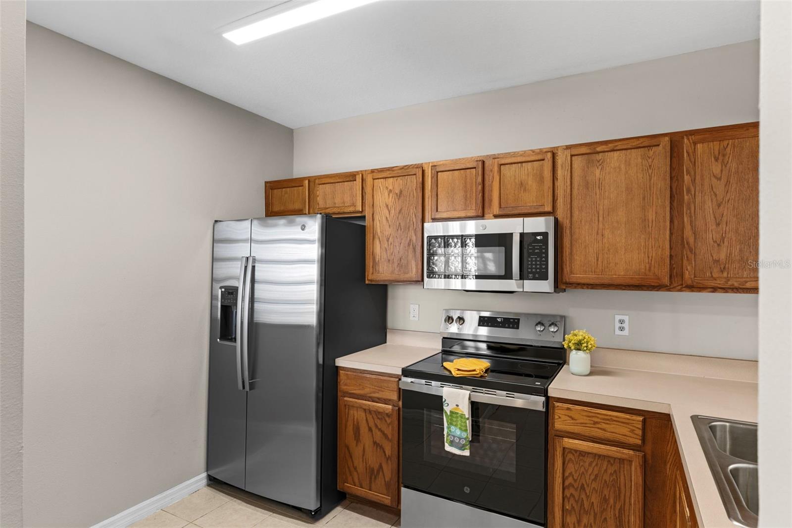 Image 12 of 43 For 9519 Newdale Way 202
