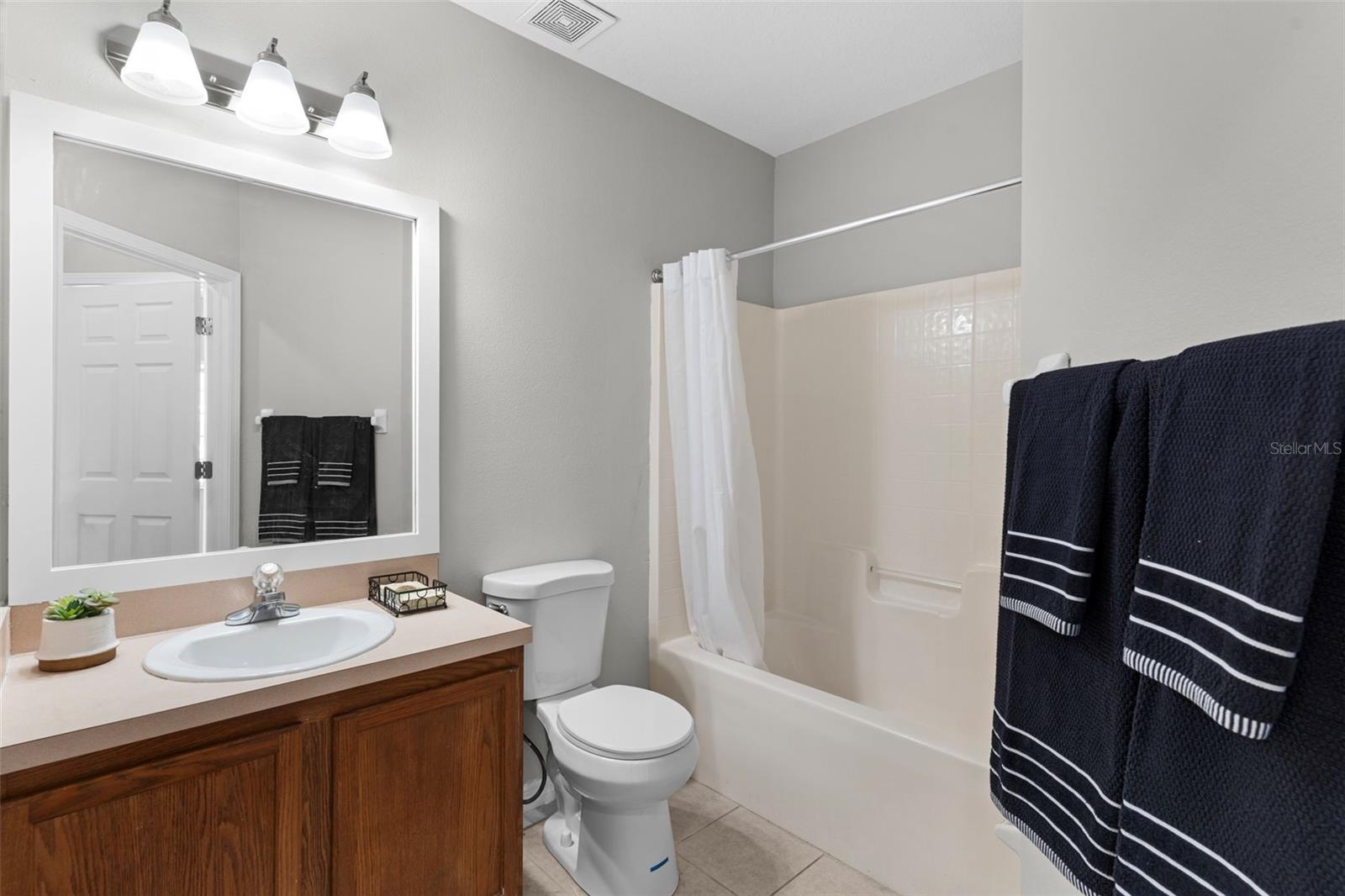 Image 24 of 43 For 9519 Newdale Way 202