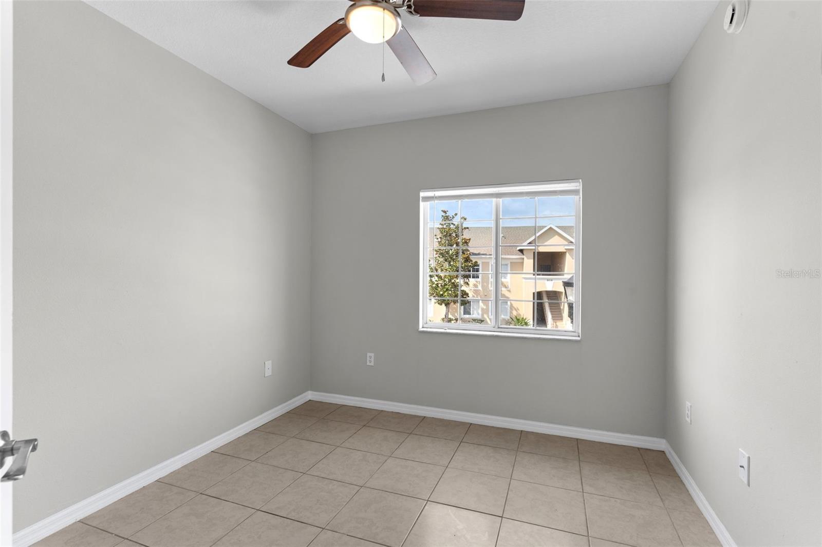 Image 25 of 43 For 9519 Newdale Way 202