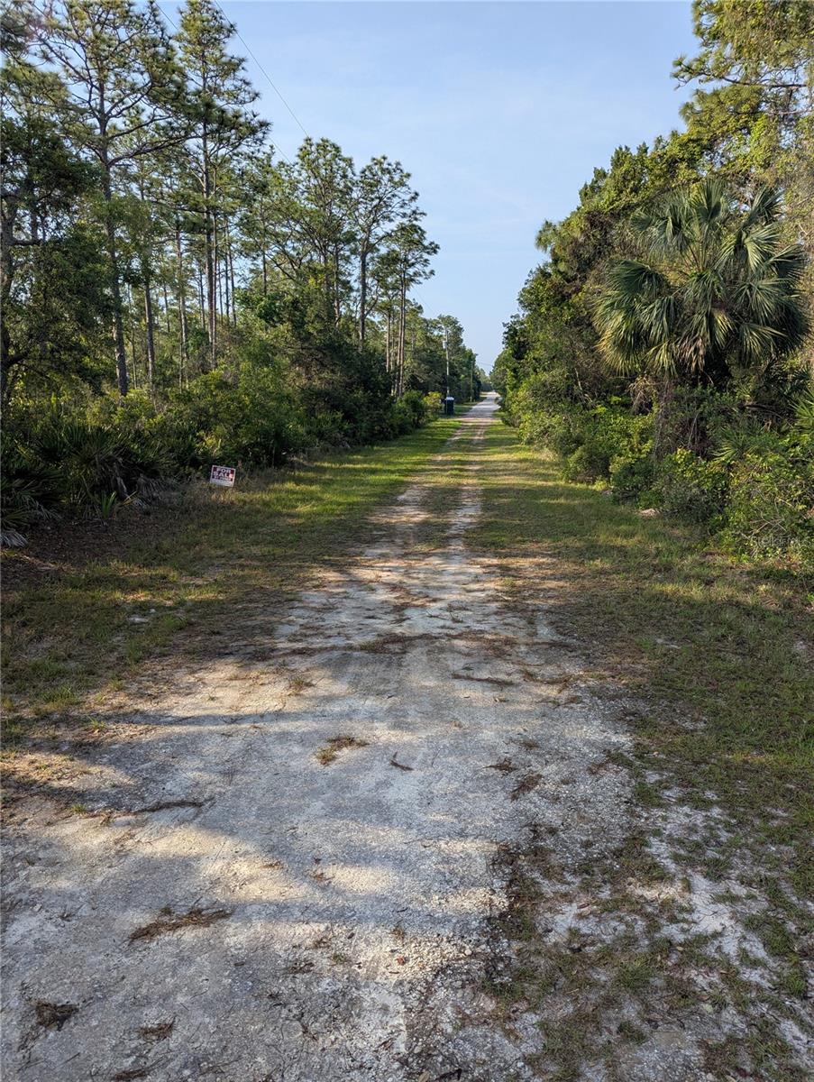Image 4 of 6 For 19036 Retriever Road