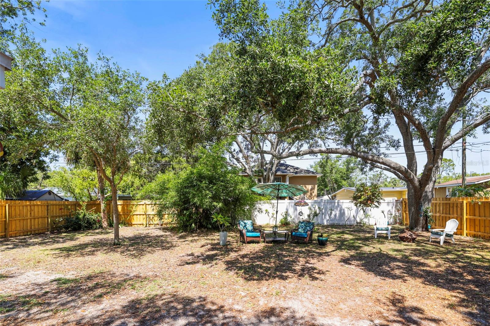Image 4 of 45 For 1516 Santa Anna Drive