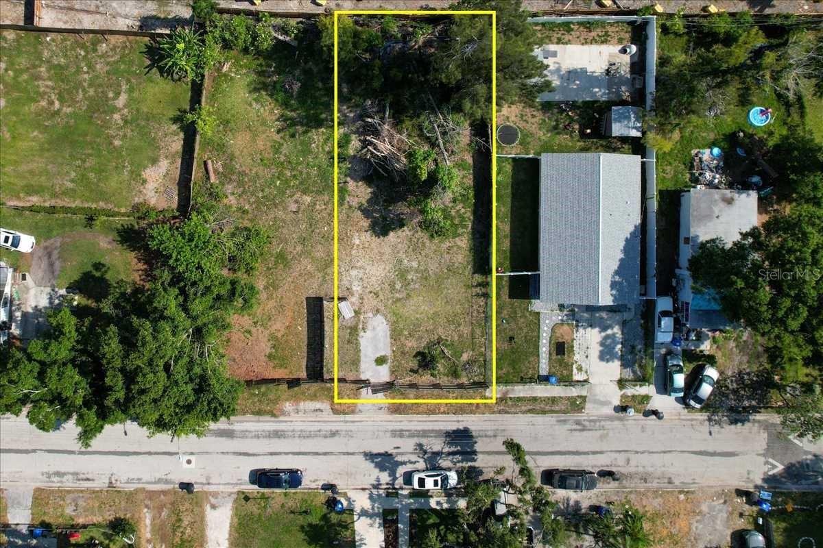 Image 3 of 13 For 3931 8th Avenue S
