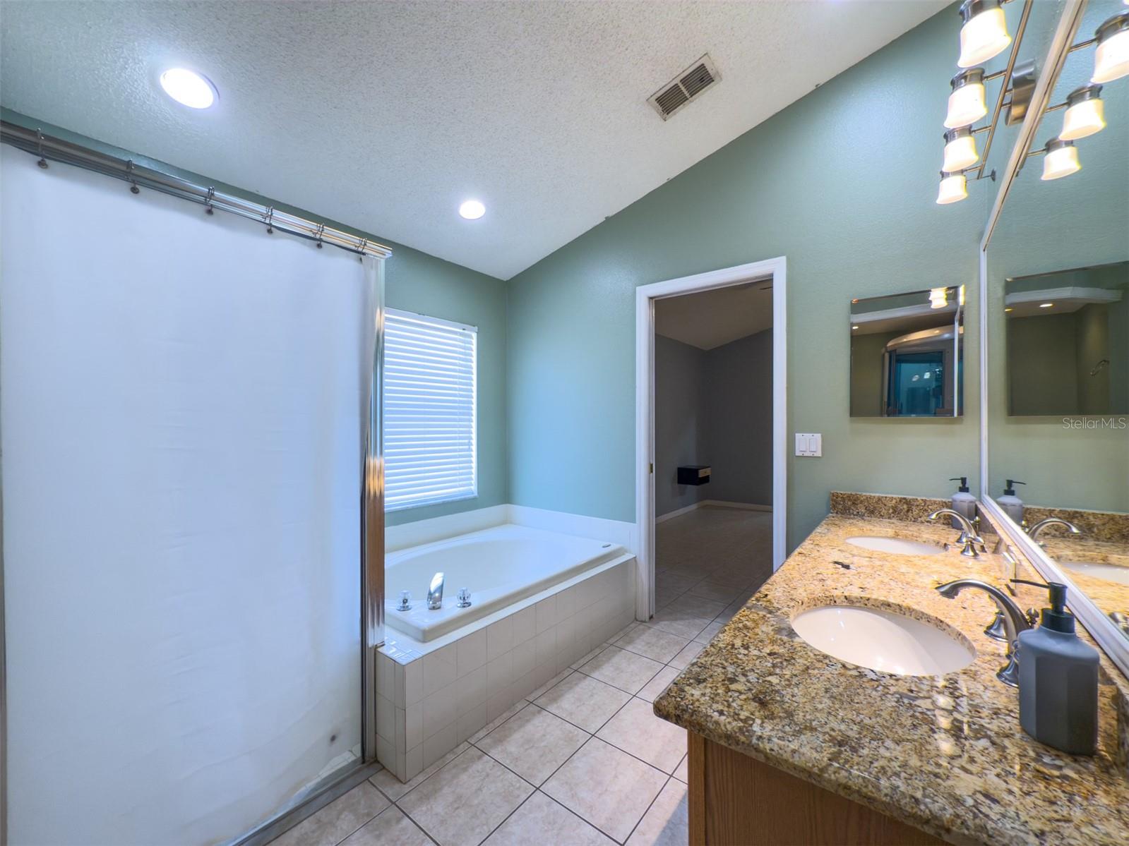 Image 40 of 74 For 2614 Hawk Roost Court