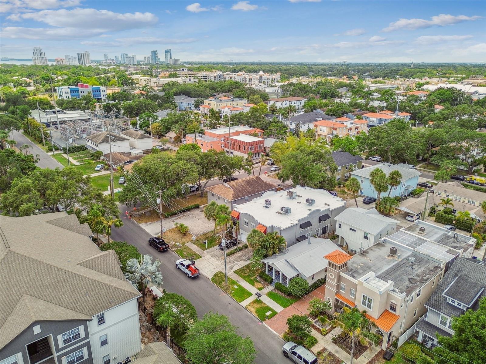 Listing photo id 51 for 407 Fremont Avenue B