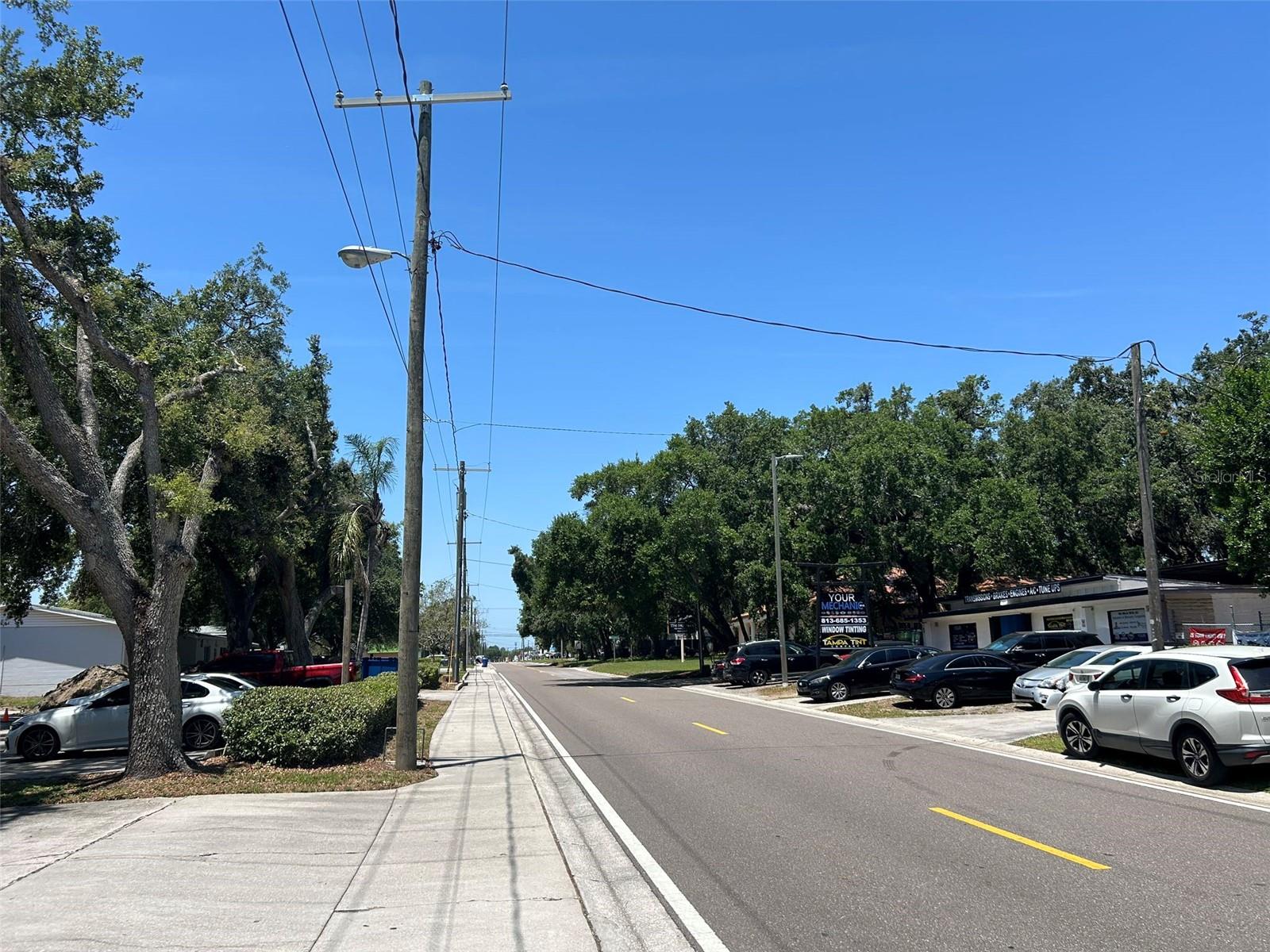 Image 2 of 3 For 210 Robertson Street