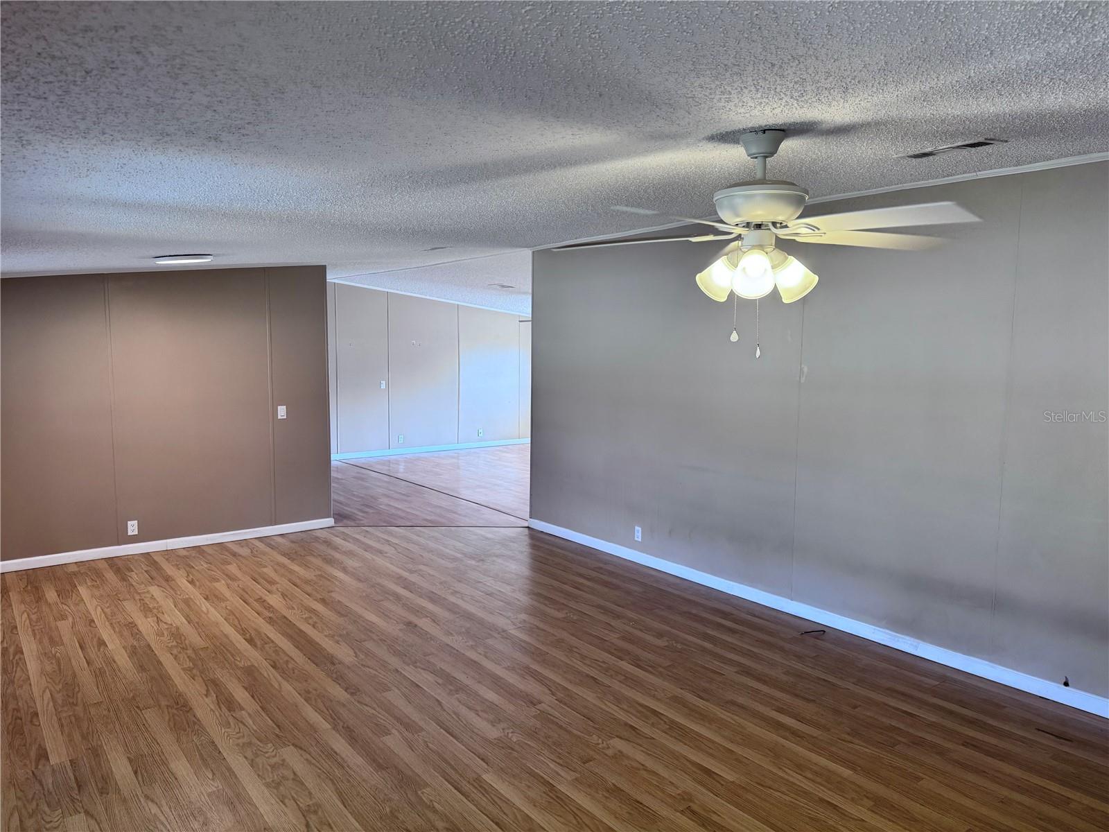 Image 18 of 25 For 4300 Meadow Ridge Avenue