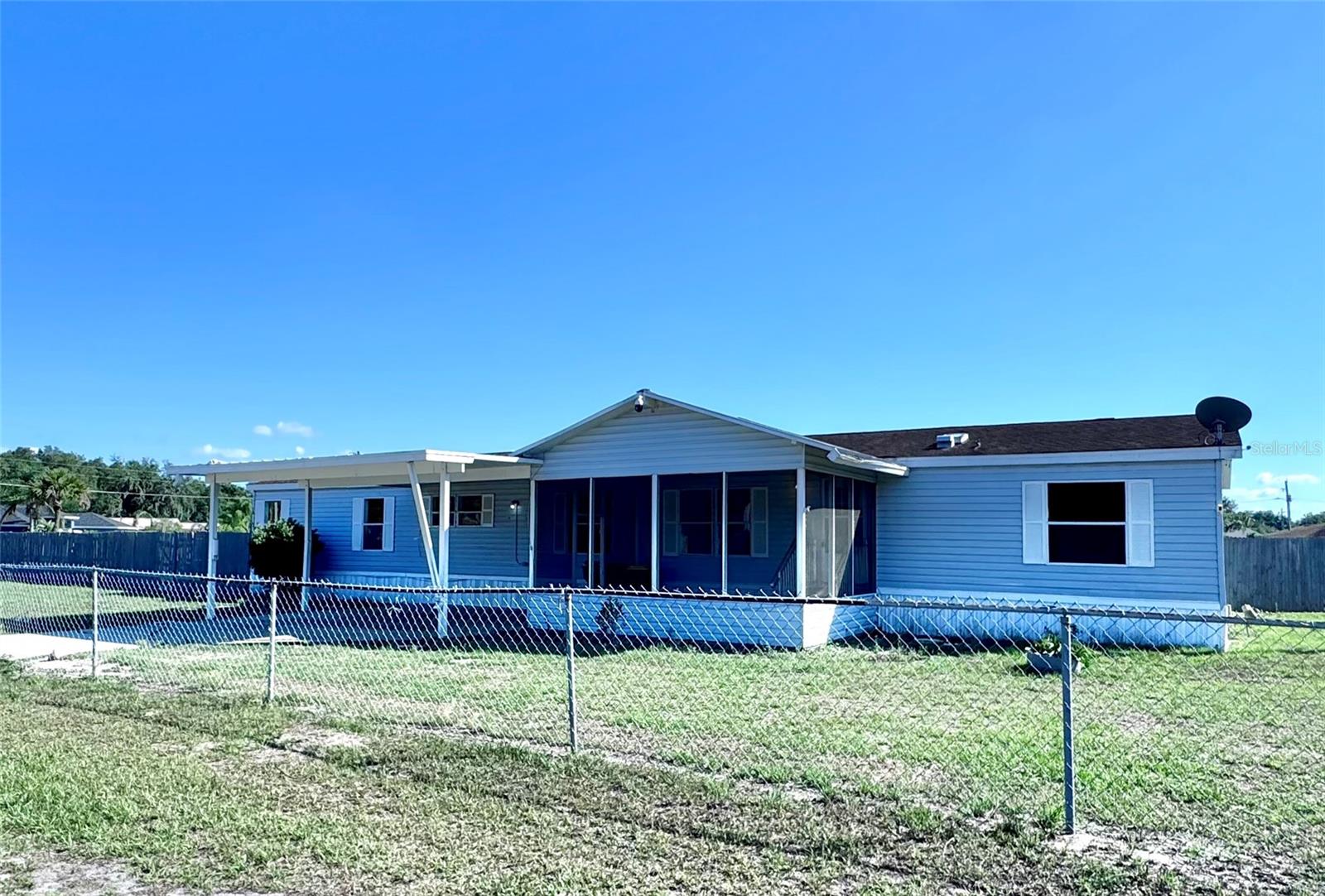 Image 3 of 25 For 4300 Meadow Ridge Avenue