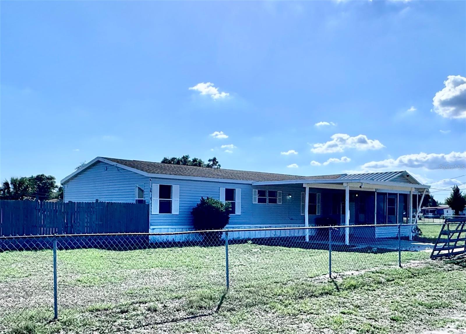 Image 4 of 25 For 4300 Meadow Ridge Avenue