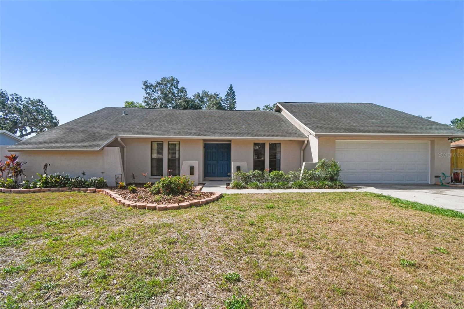 Image 3 of 47 For 1111 Lakemont Drive