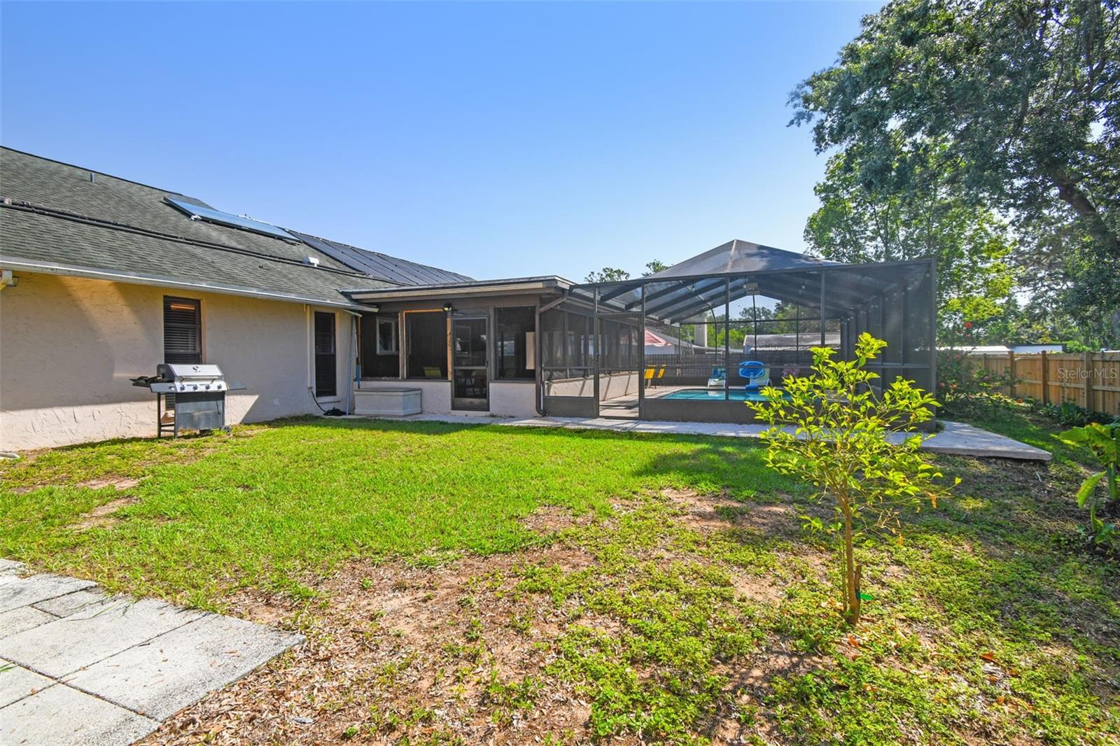 Image 34 of 47 For 1111 Lakemont Drive