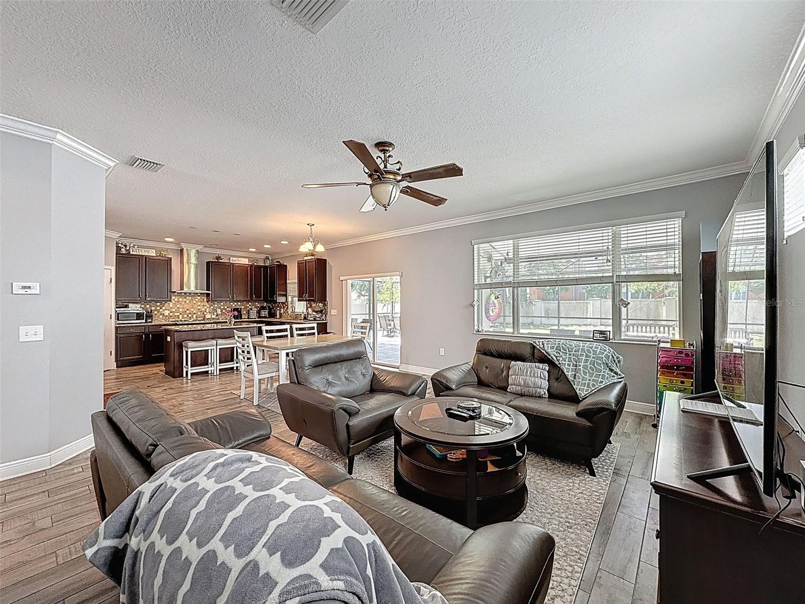 Image 15 of 62 For 10560 Lake Seminole Terrace