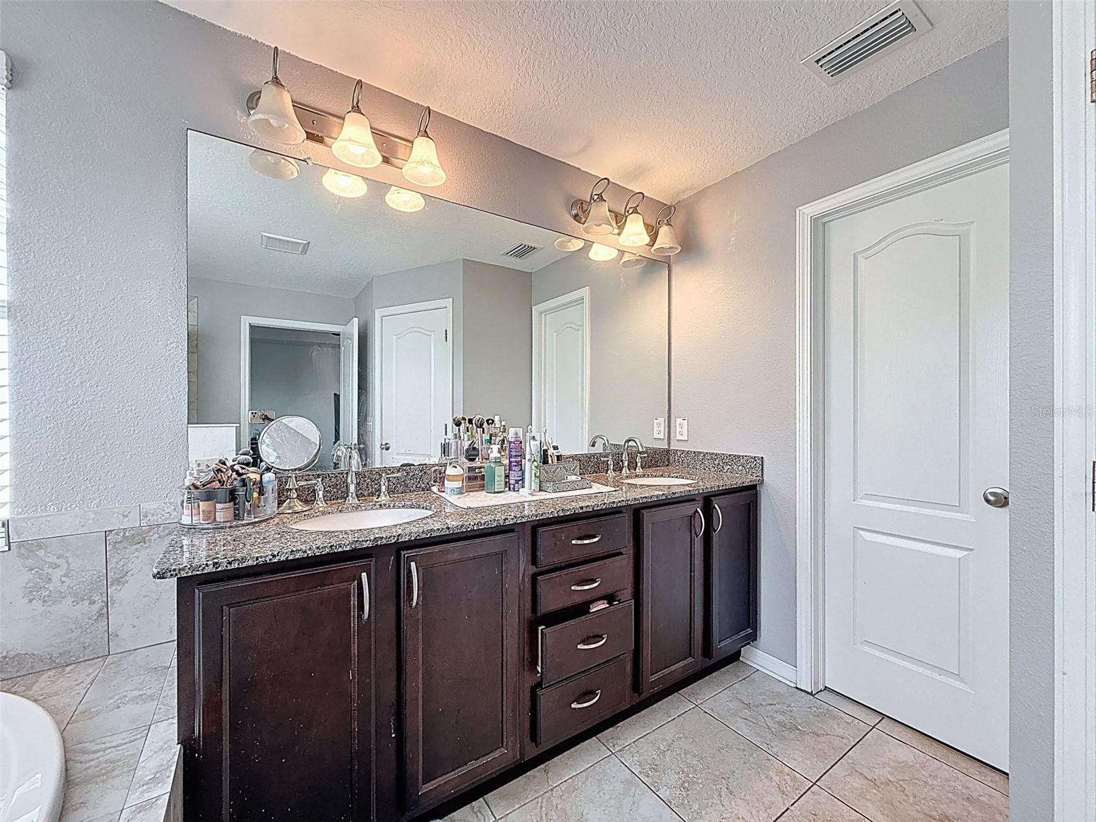 Image 30 of 62 For 10560 Lake Seminole Terrace