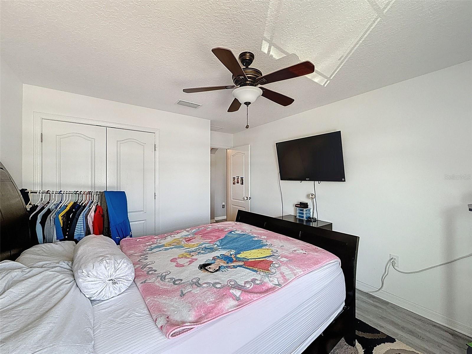 Image 38 of 62 For 10560 Lake Seminole Terrace