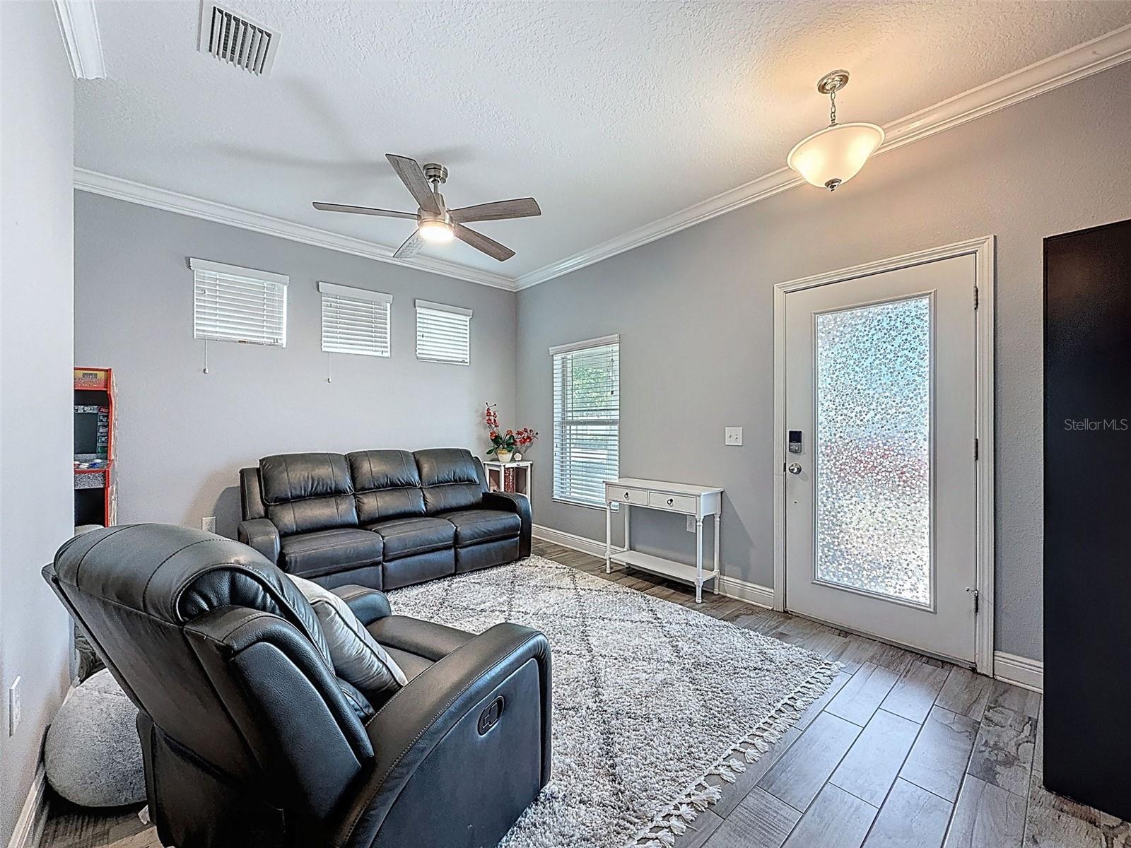 Image 6 of 62 For 10560 Lake Seminole Terrace
