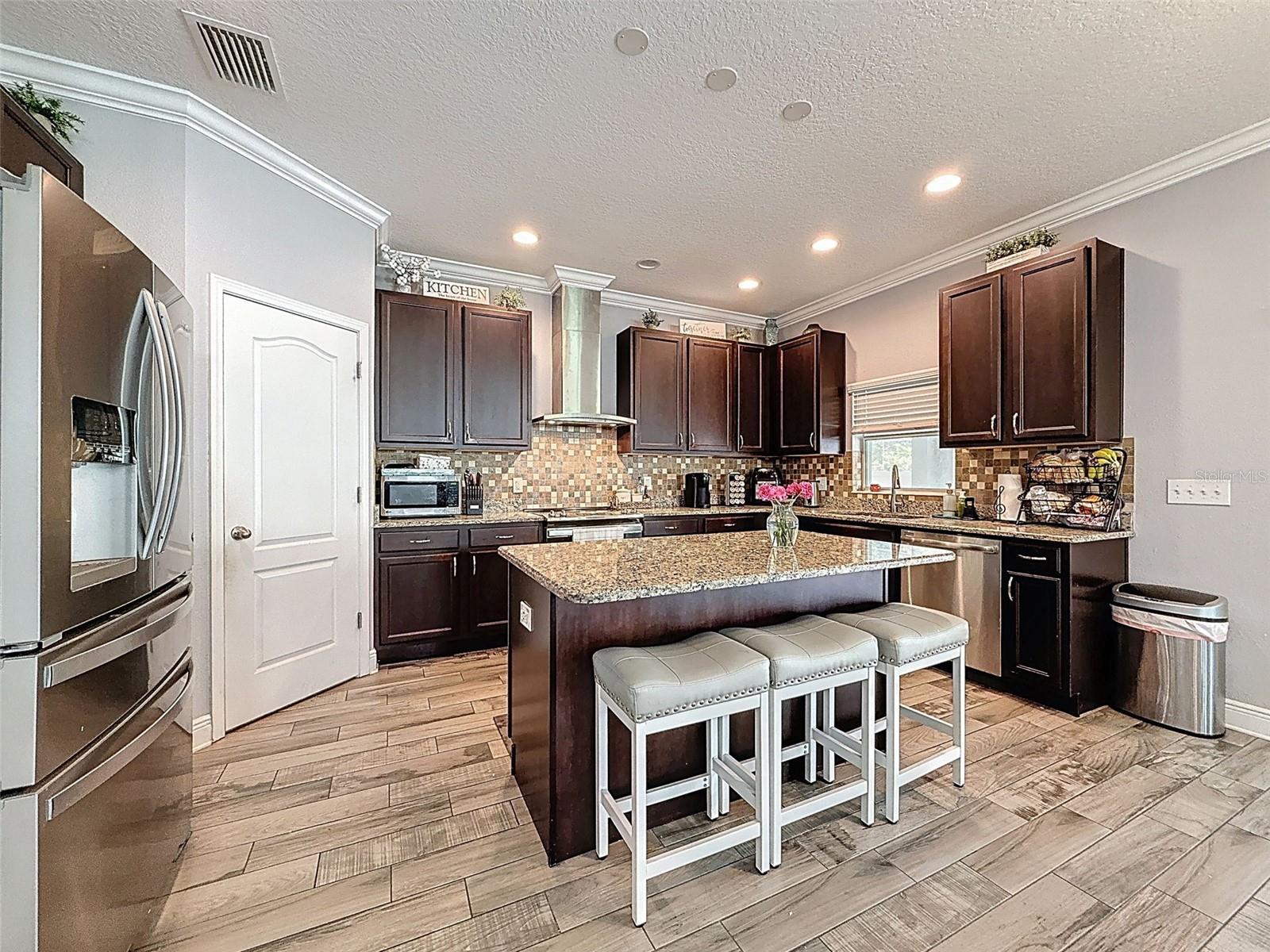 Image 9 of 62 For 10560 Lake Seminole Terrace
