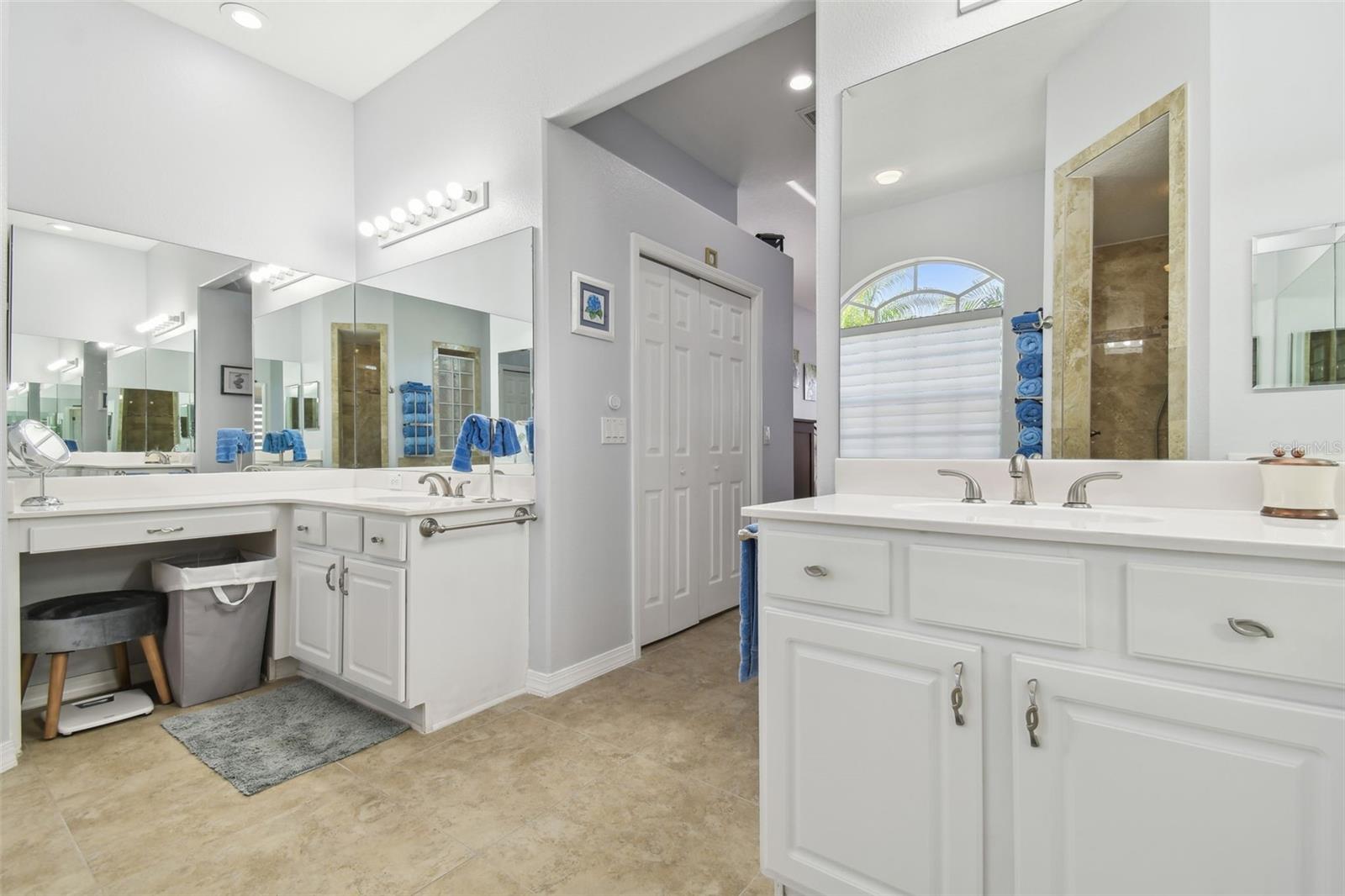 Listing photo id 25 for 3737 Gaviota Drive