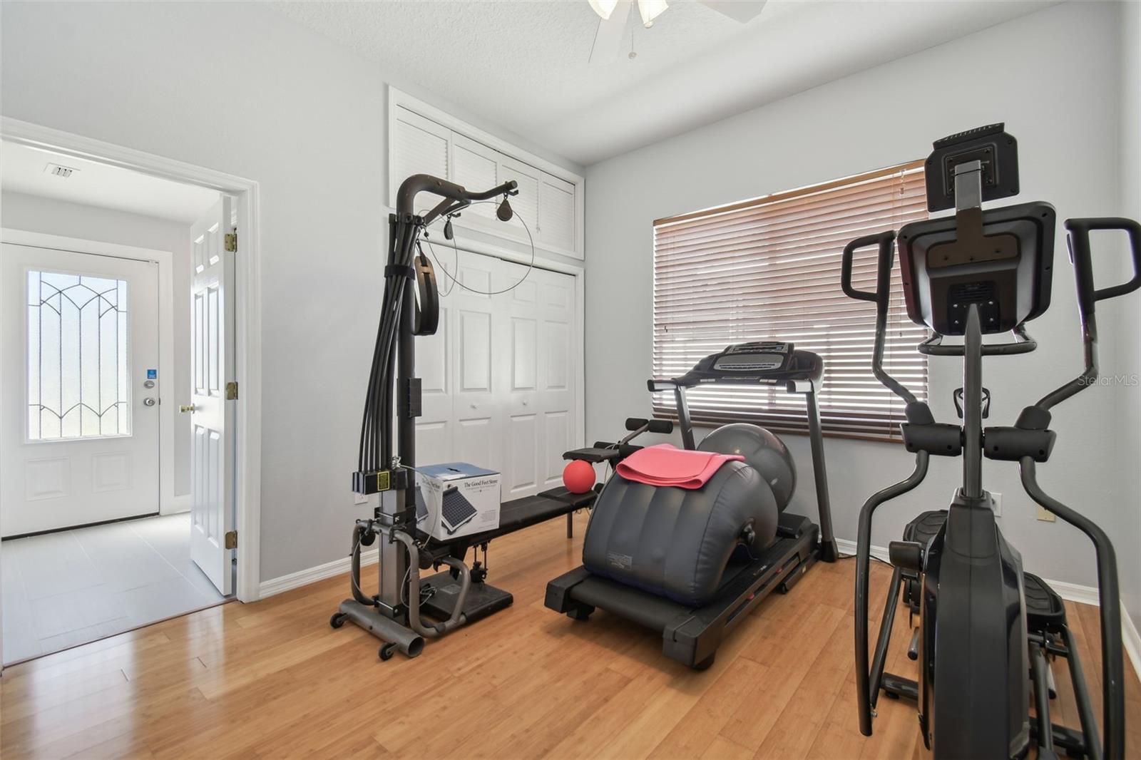 Listing photo id 36 for 3737 Gaviota Drive