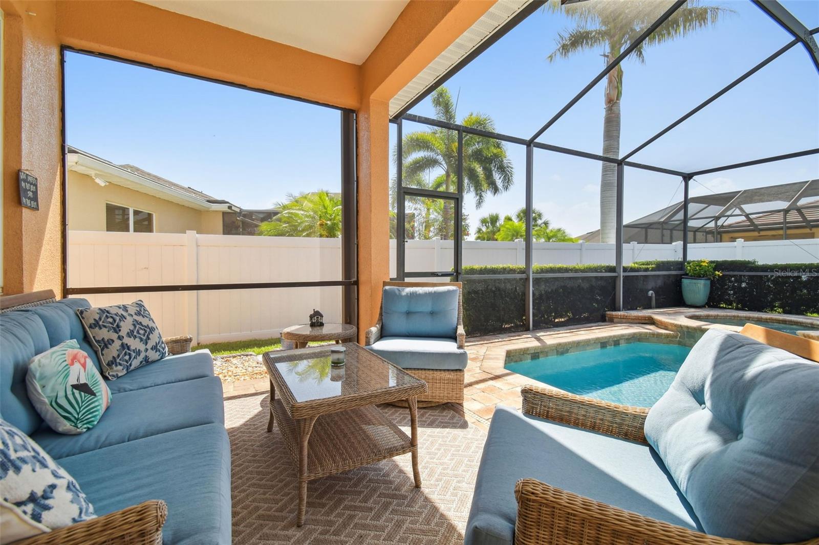 Listing photo id 45 for 3737 Gaviota Drive