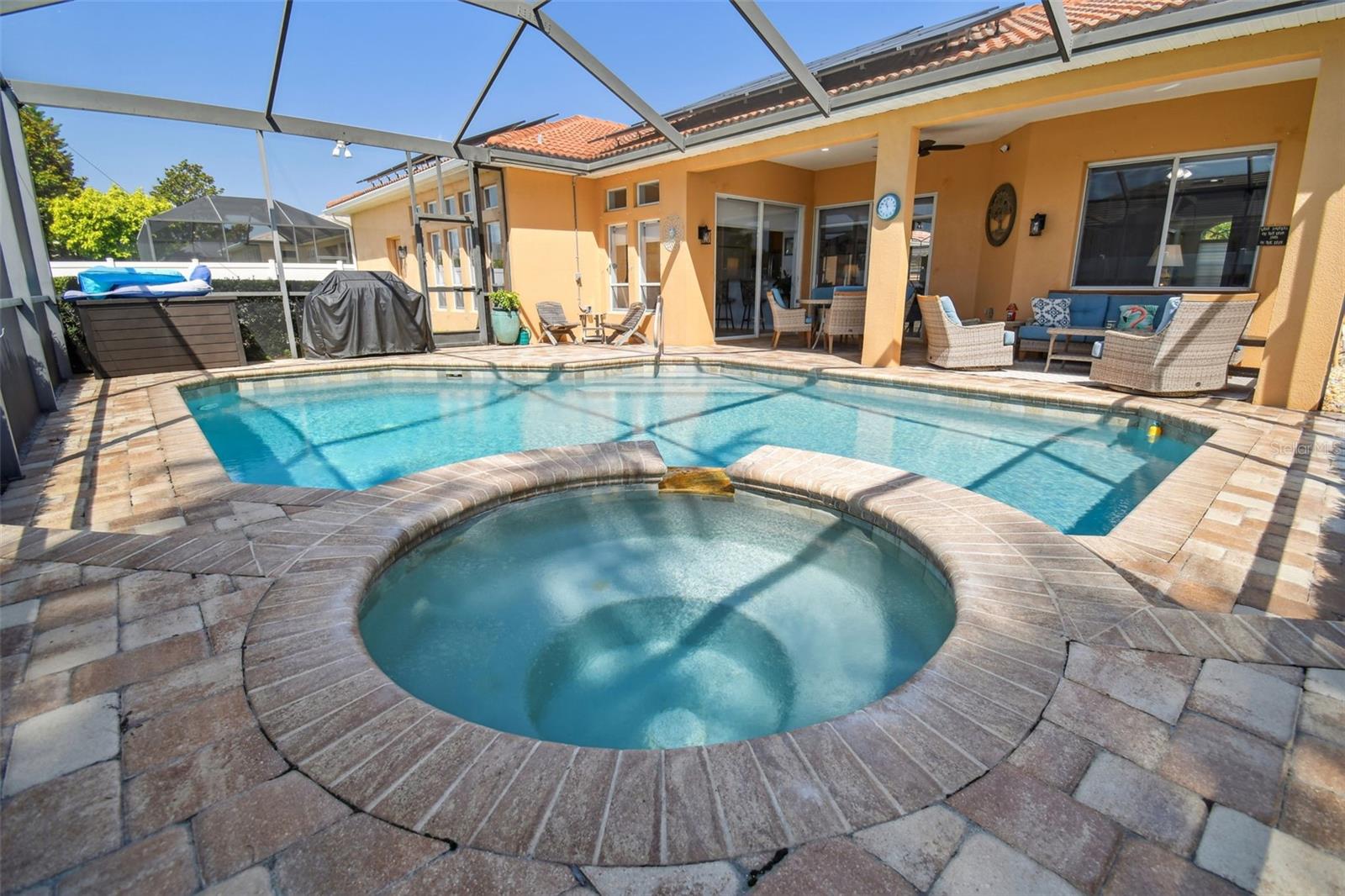 Listing photo id 46 for 3737 Gaviota Drive