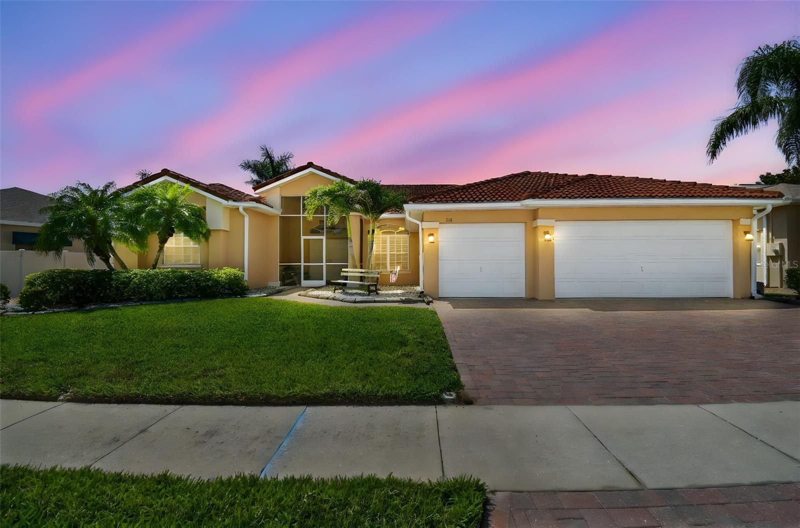 Listing photo id 55 for 3737 Gaviota Drive