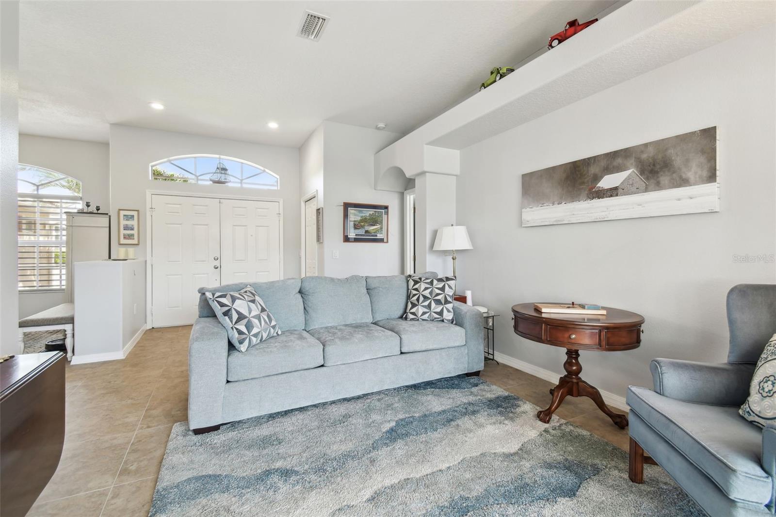 Listing photo id 5 for 3737 Gaviota Drive