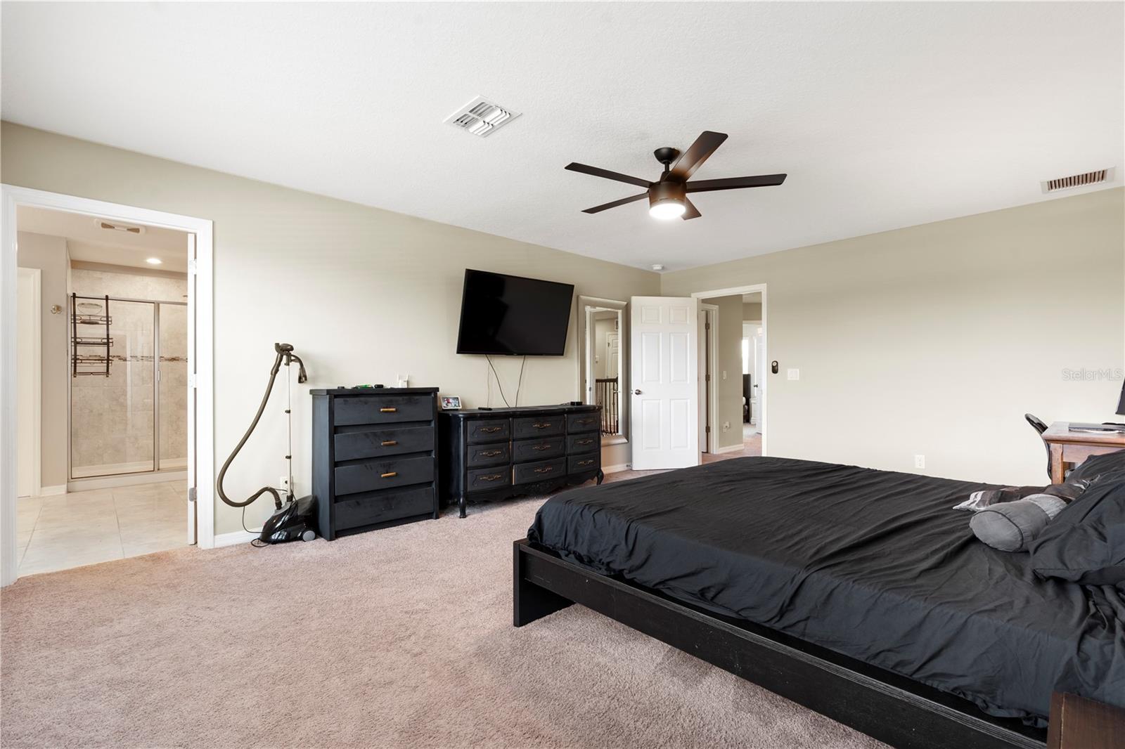 Image 16 of 34 For 4917 Eagle Rock Drive