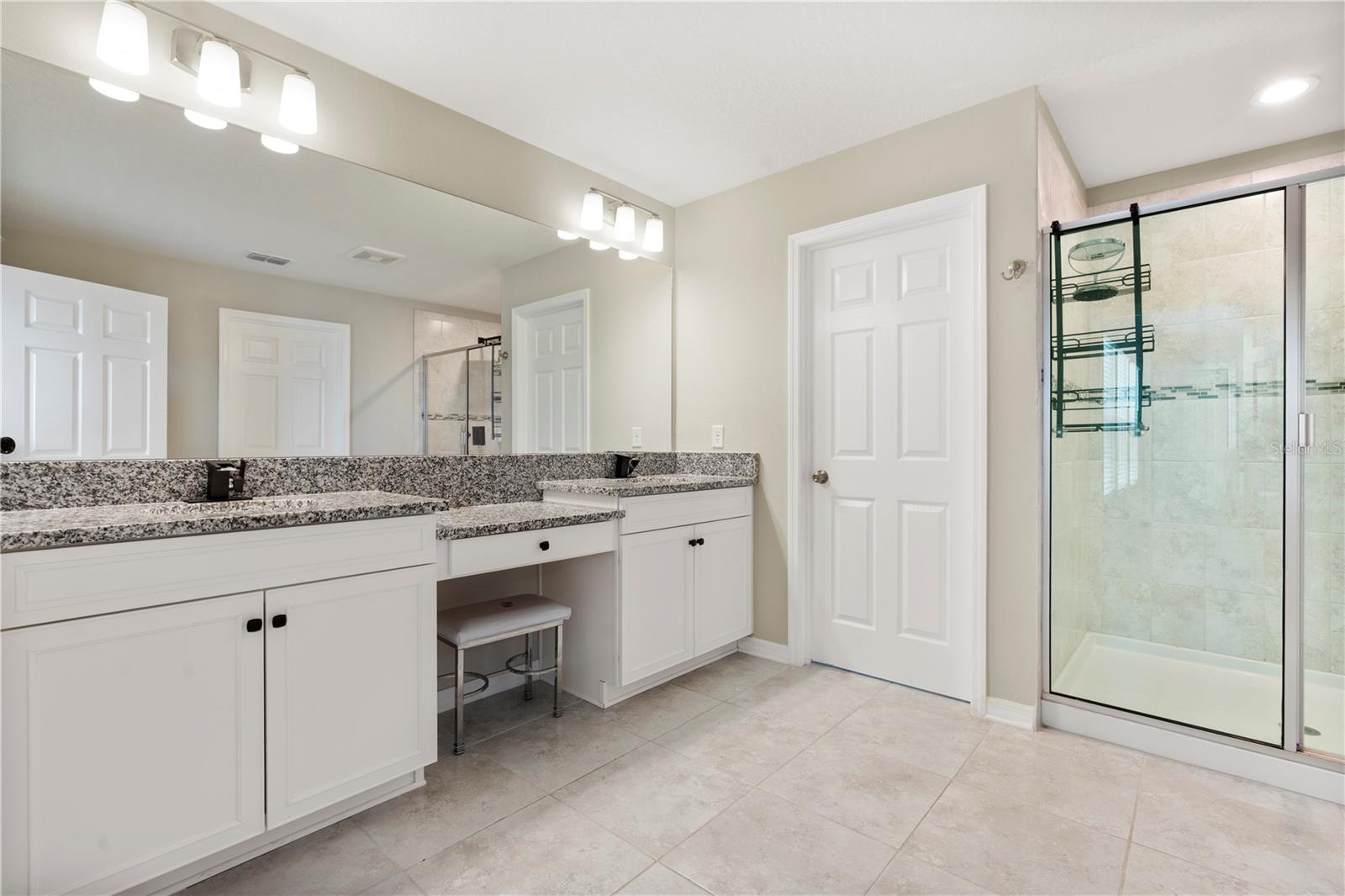 Image 17 of 34 For 4917 Eagle Rock Drive