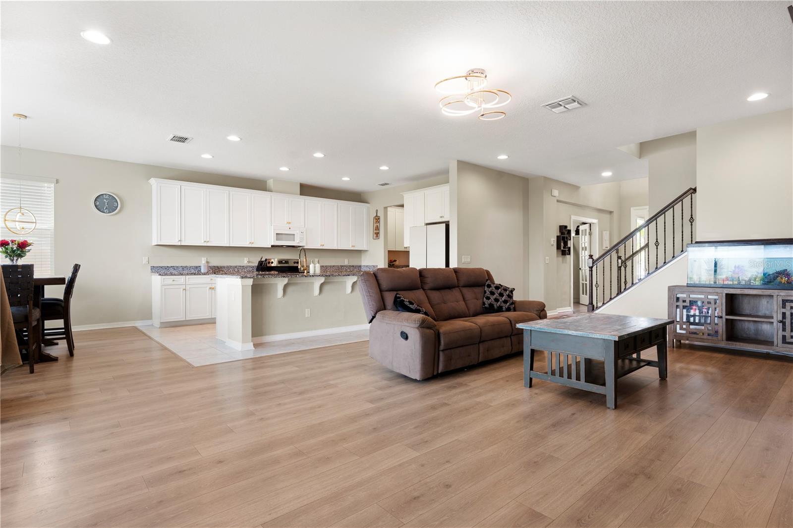 Image 7 of 34 For 4917 Eagle Rock Drive