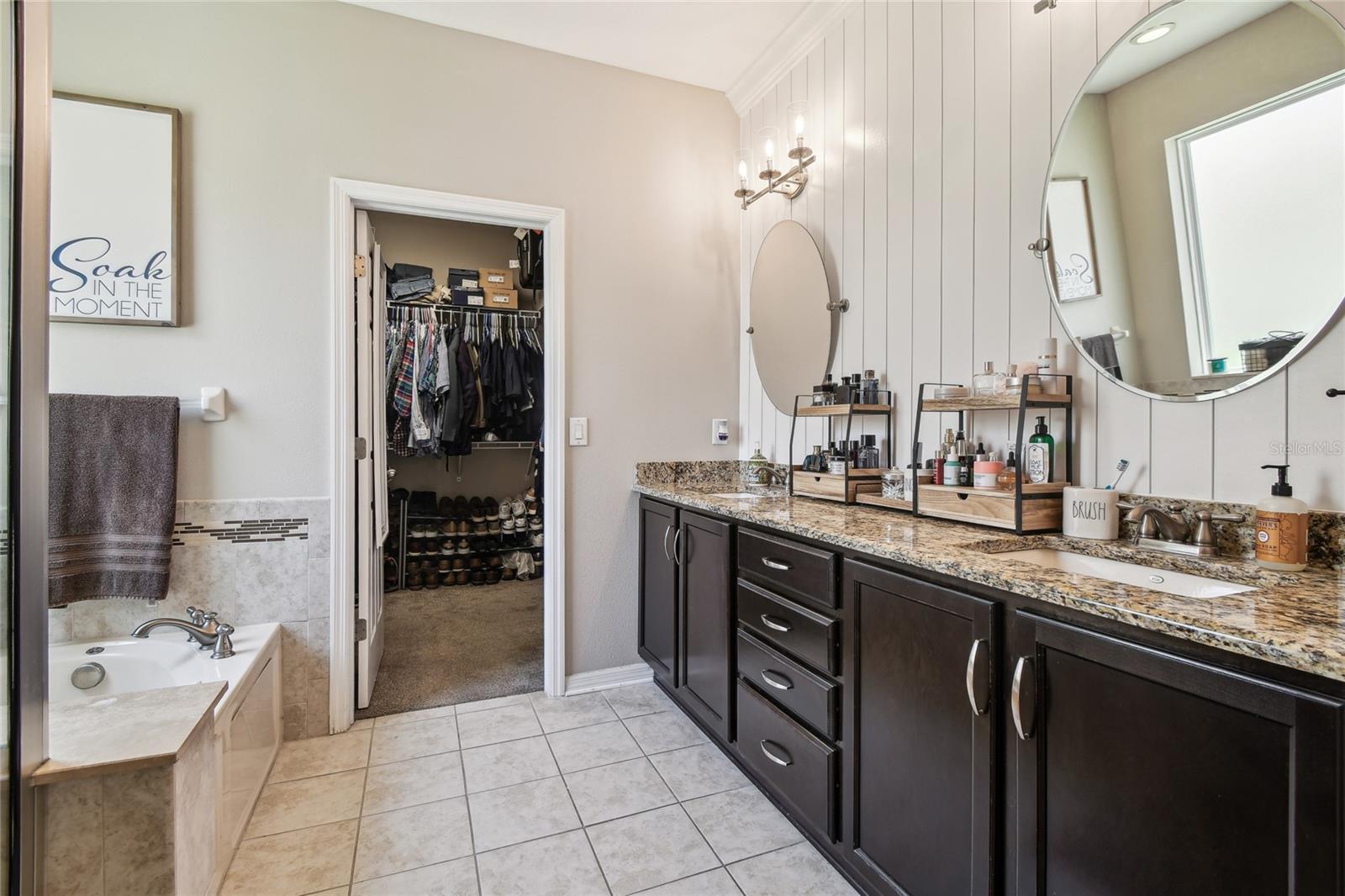 Image 18 of 30 For 3530 Brook Crossing Drive